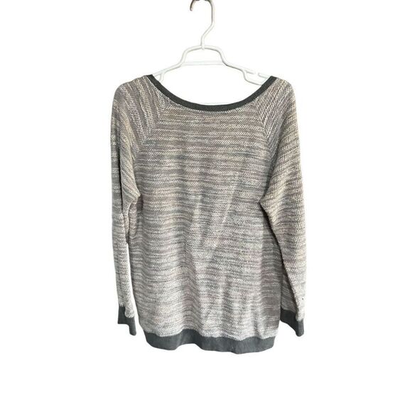 Women’s Maurice’s Size 1 Grey and Pink Striped Pull Over - Picture 2 of 4